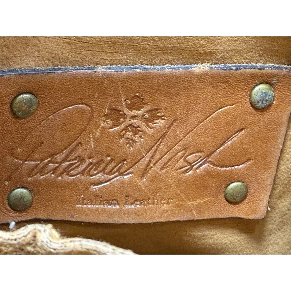 PATRICIA NASH #P53414 Crossbody with Whipstitched Detail In the Color Florence - Picture 11 of 16